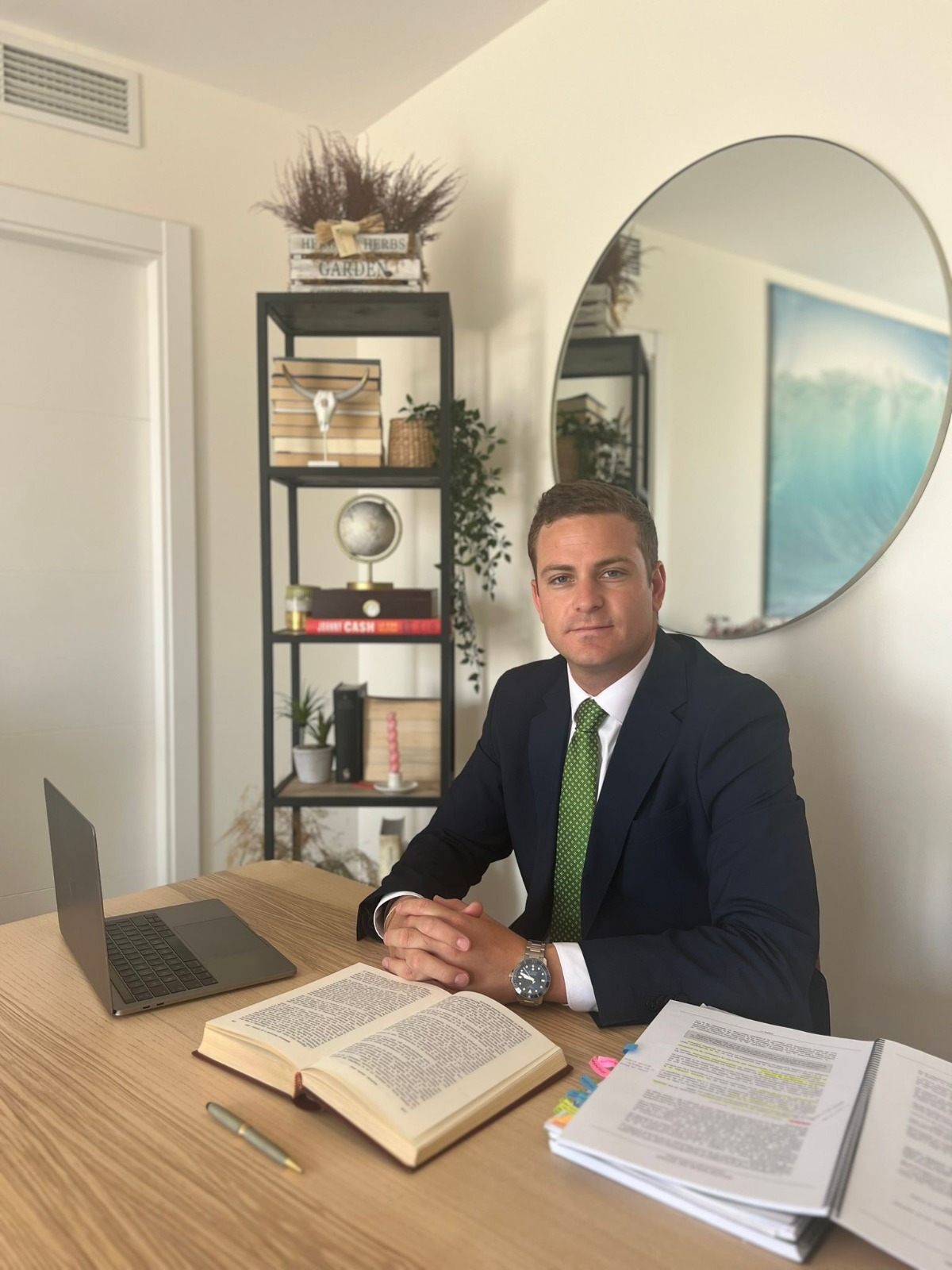 petit abogados (1)